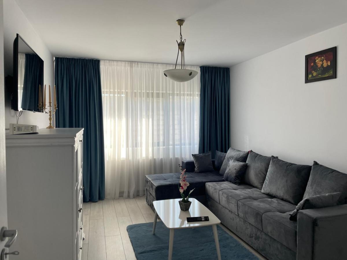 Sisi Appartement Suceava Buitenkant foto