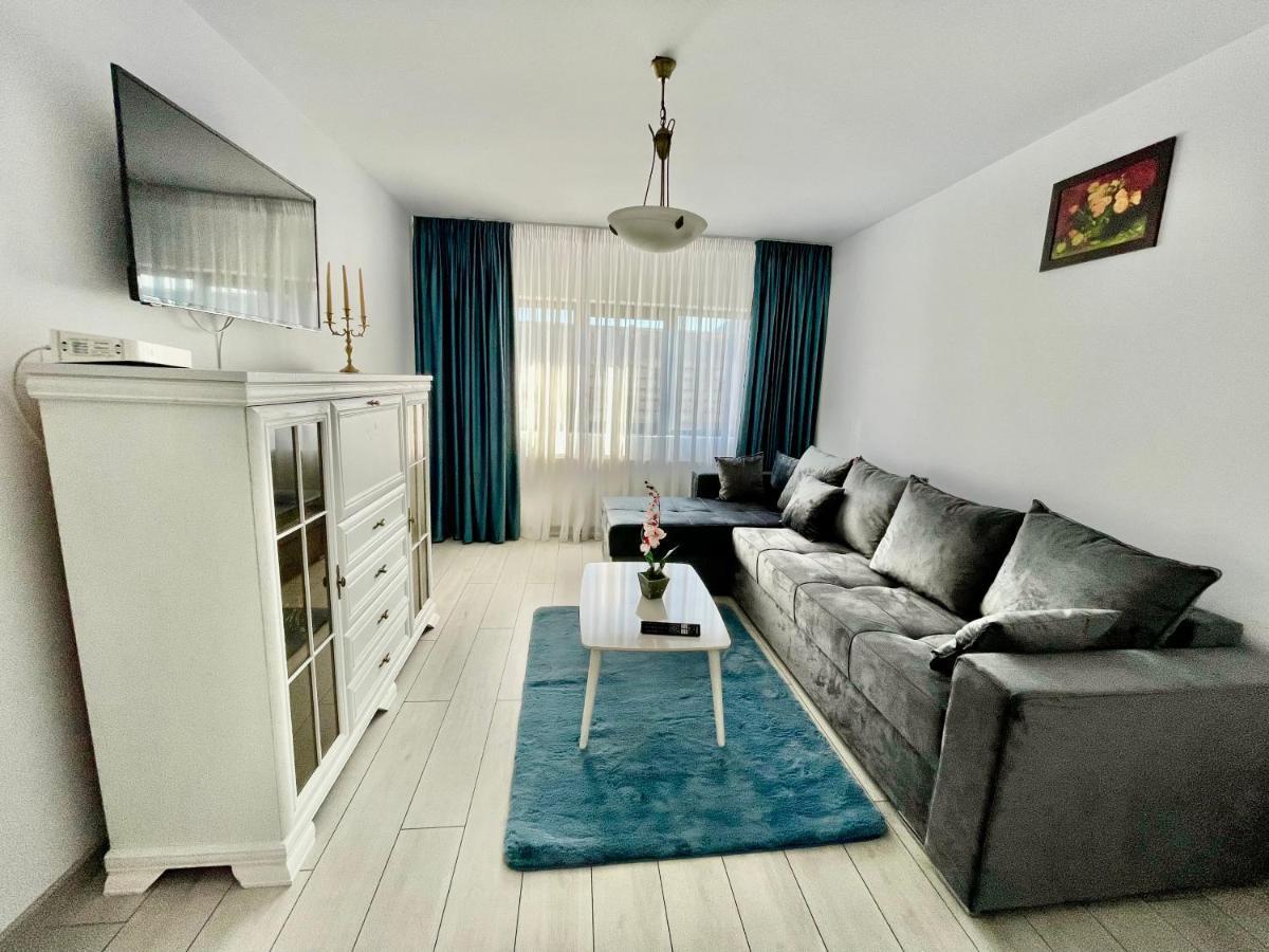 Sisi Appartement Suceava Buitenkant foto