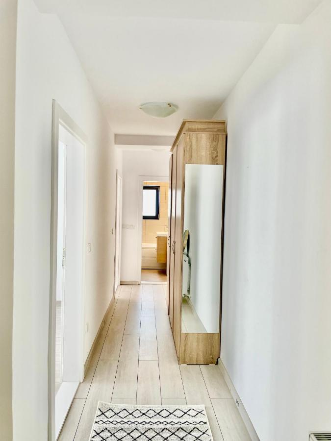 Sisi Appartement Suceava Buitenkant foto